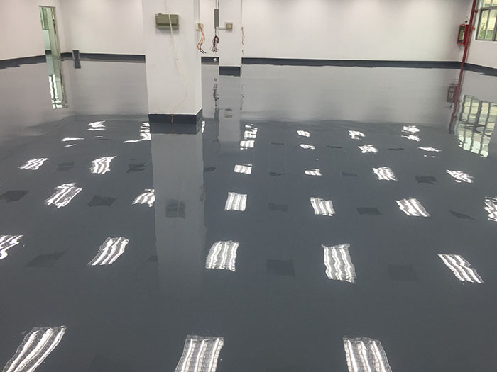 環(huán)氧樹脂自流平地坪涂裝