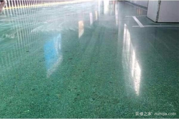 自流平環(huán)氧地坪